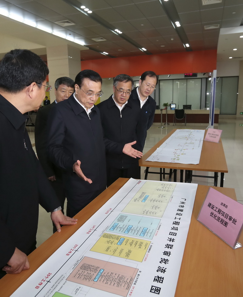 李克強(qiáng)寄望廣東自貿(mào)區(qū)爭(zhēng)創(chuàng)審批“特區(qū)速度”
