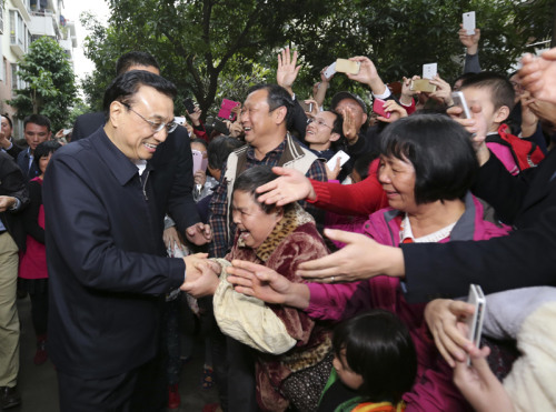 李克強(qiáng)：以改革開放和結(jié)構(gòu)調(diào)整推動(dòng)經(jīng)濟(jì)提質(zhì)升級