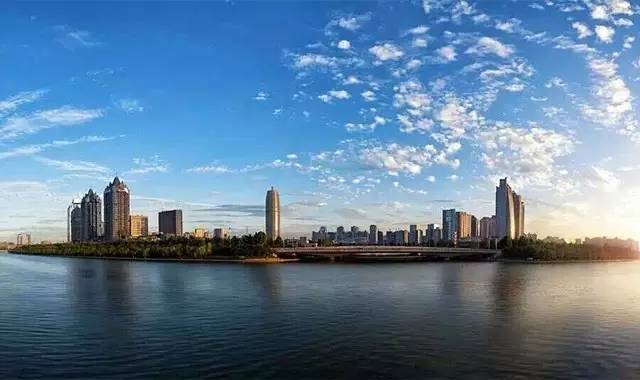 河南自貿(mào)區(qū)獲批，能為老百姓帶來哪些紅利？